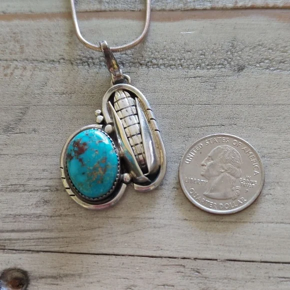 Vintage Native American Navajo Turquoise Pendant Wilson Padilla - Picture 4 of 10